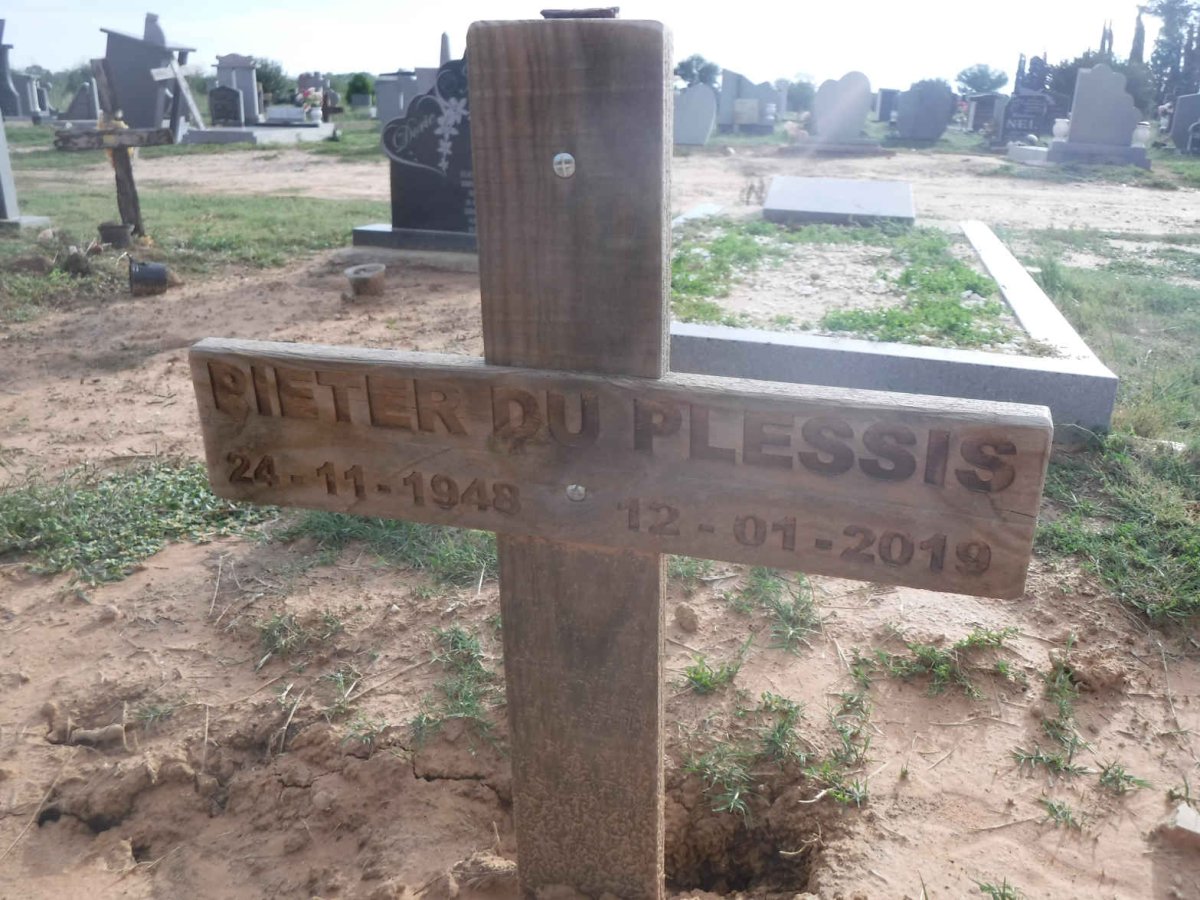 PLESSIS Pieter, du 1948-2019