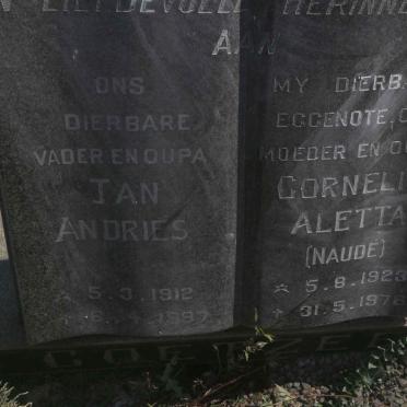 COETZEE Jan Andries  1912-1997 &amp; Cornelia Aletta NAUDE 1923-1978
