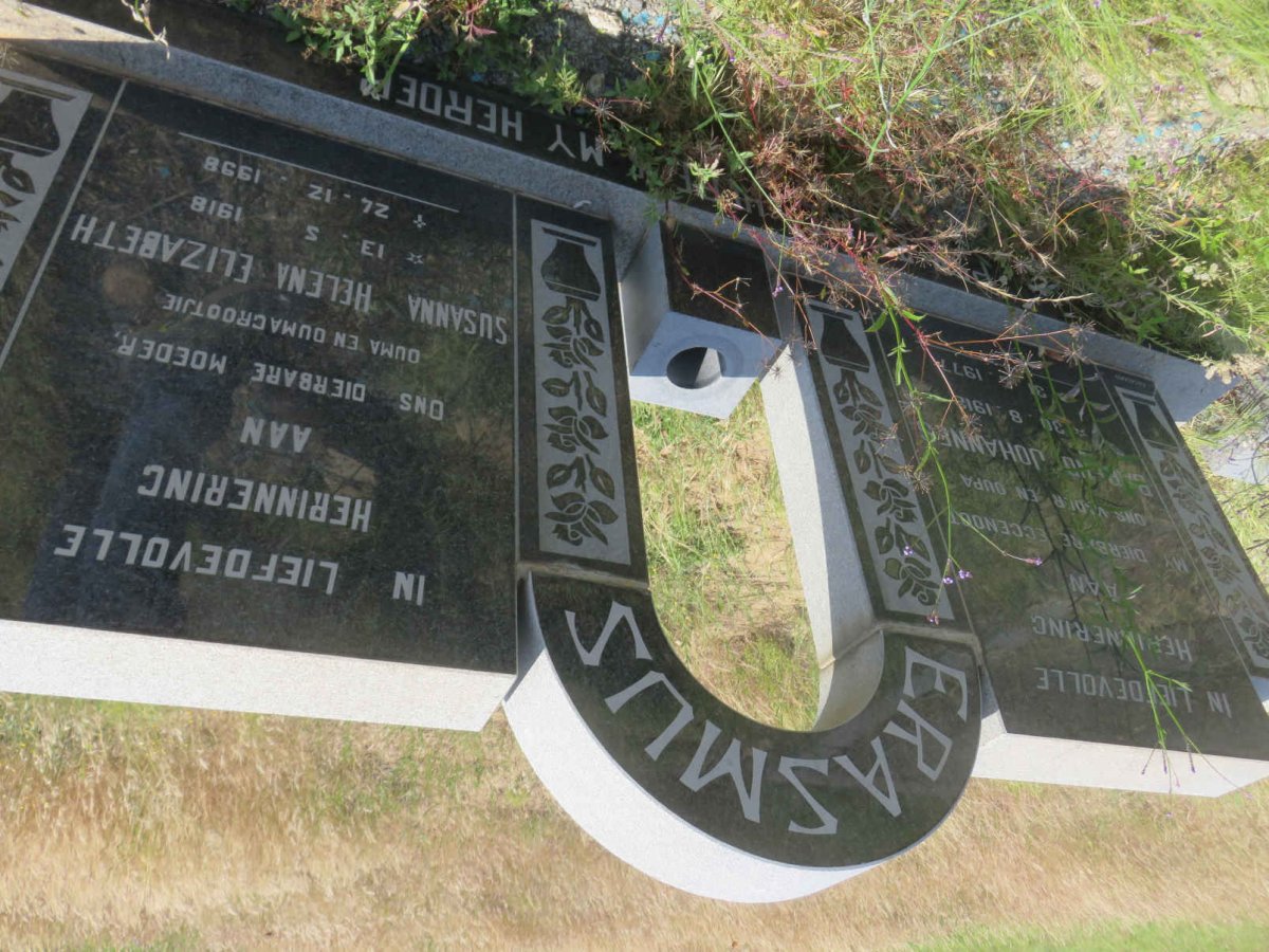 ERASMUS Barend Johannes 1912-1977 &amp; Susanna Helena Elizabeth 1918-1998