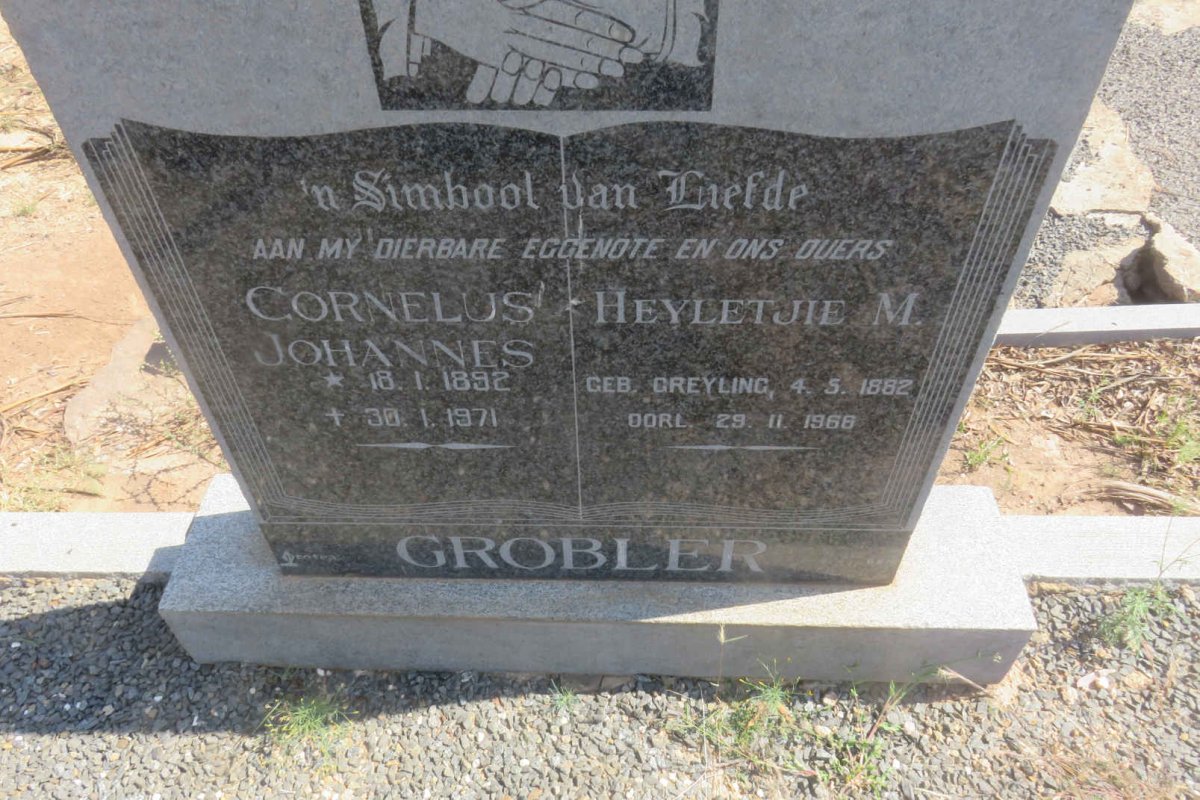 GROBLER Cornelus Johannes 1892-1971 &amp; Heyletjie M. GREYLING 1882-1968