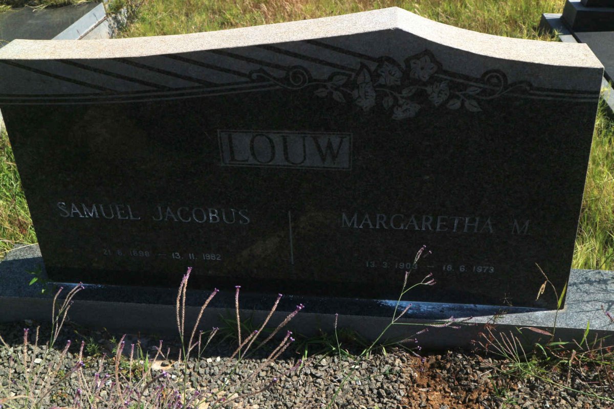 LOUW Samuel Jacobus 1898-1982 &amp; Margaretha M. 1903-1973