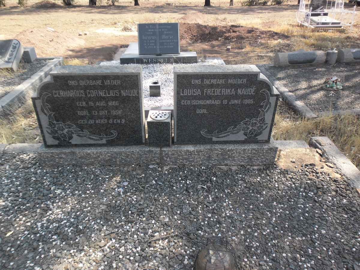 NAUDE Gerhardus Cornelius 1886-1956 &amp; Louise Frederika SCHOONRAAD 1905-