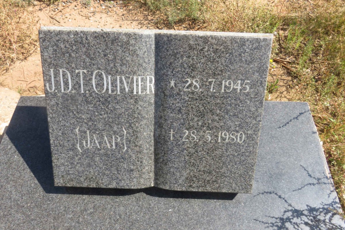 OLIVIER J.D.T. 1945-1980