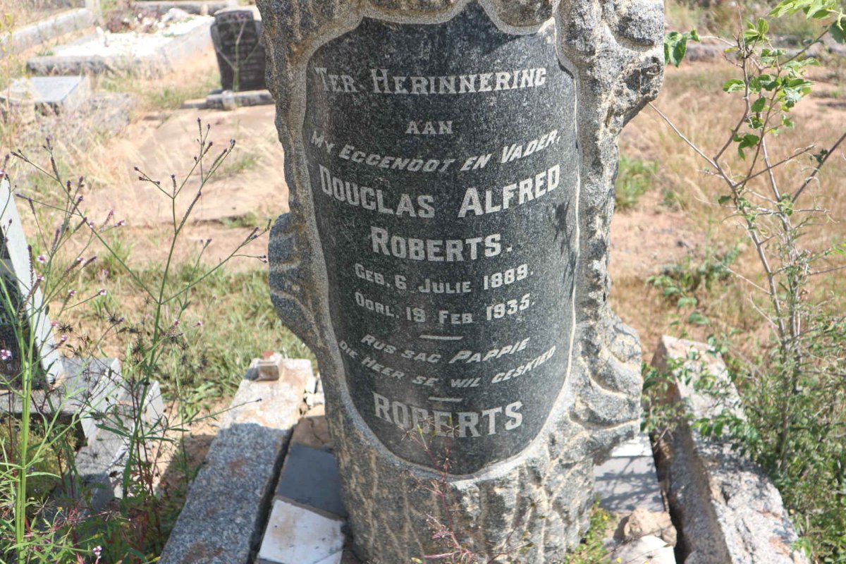 ROBERTS Douglas Alfred 1889-1935