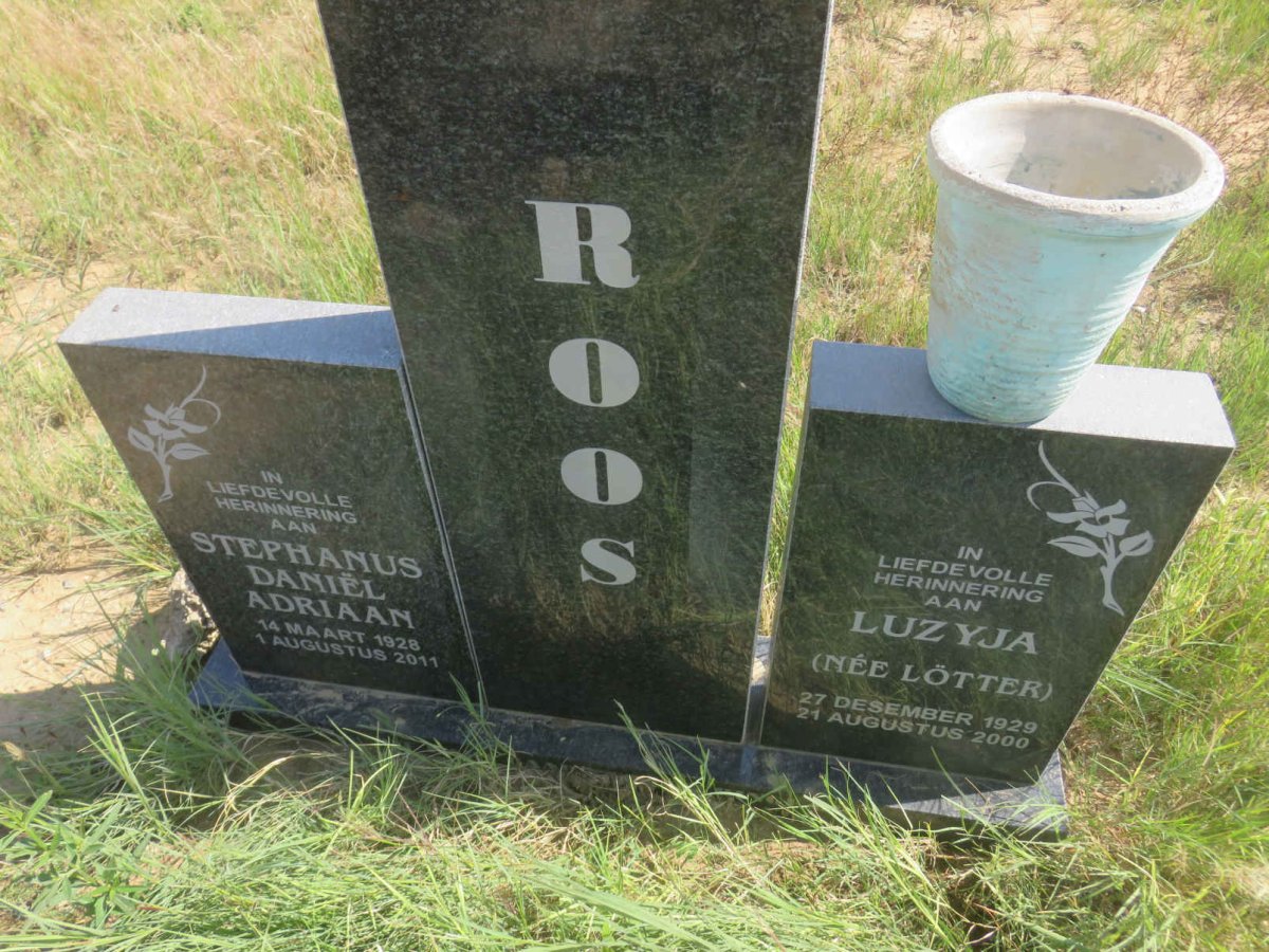 ROOS Stephanus Daniel Adriaan 1928-2011 &amp; Luzyja LÖTTER 1929-2000
