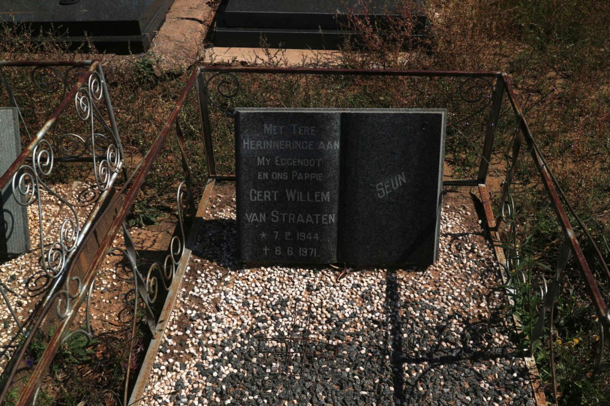 STRAATEN Gert Willem, van 1944-1971
