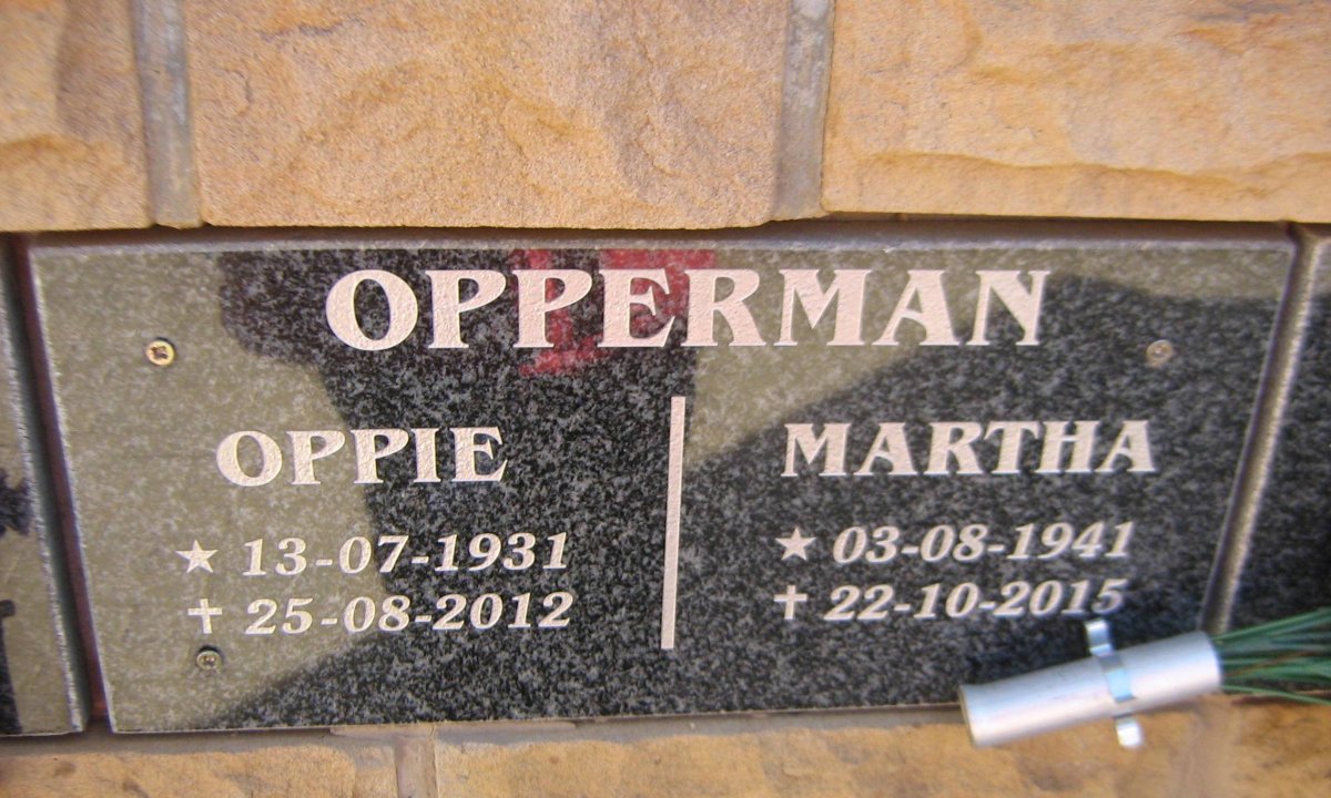 OPPERMAN Oppie 1931-2012 &amp; Martha 1941-2015
