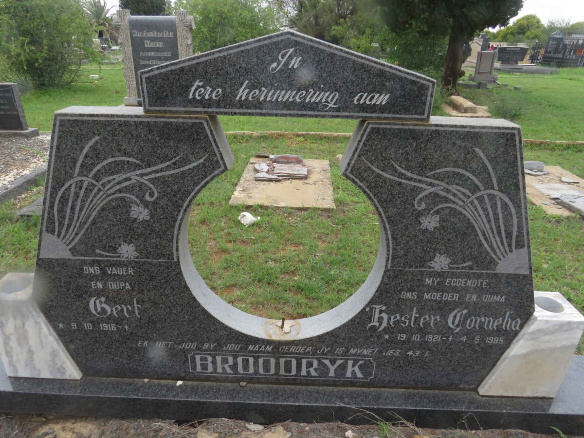 BROODRYK Gert 1916- &amp; Hester Cornelia 1921-1985