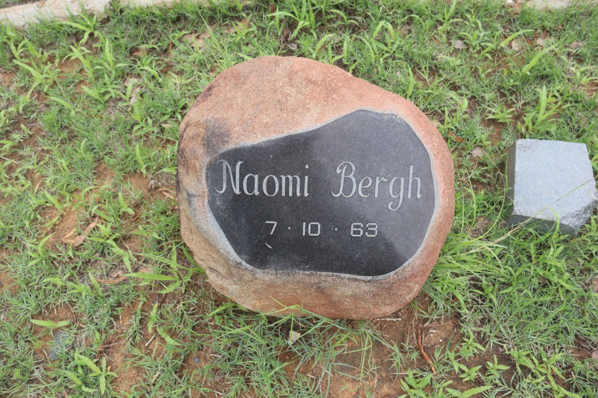 BERGH Naomi -1963