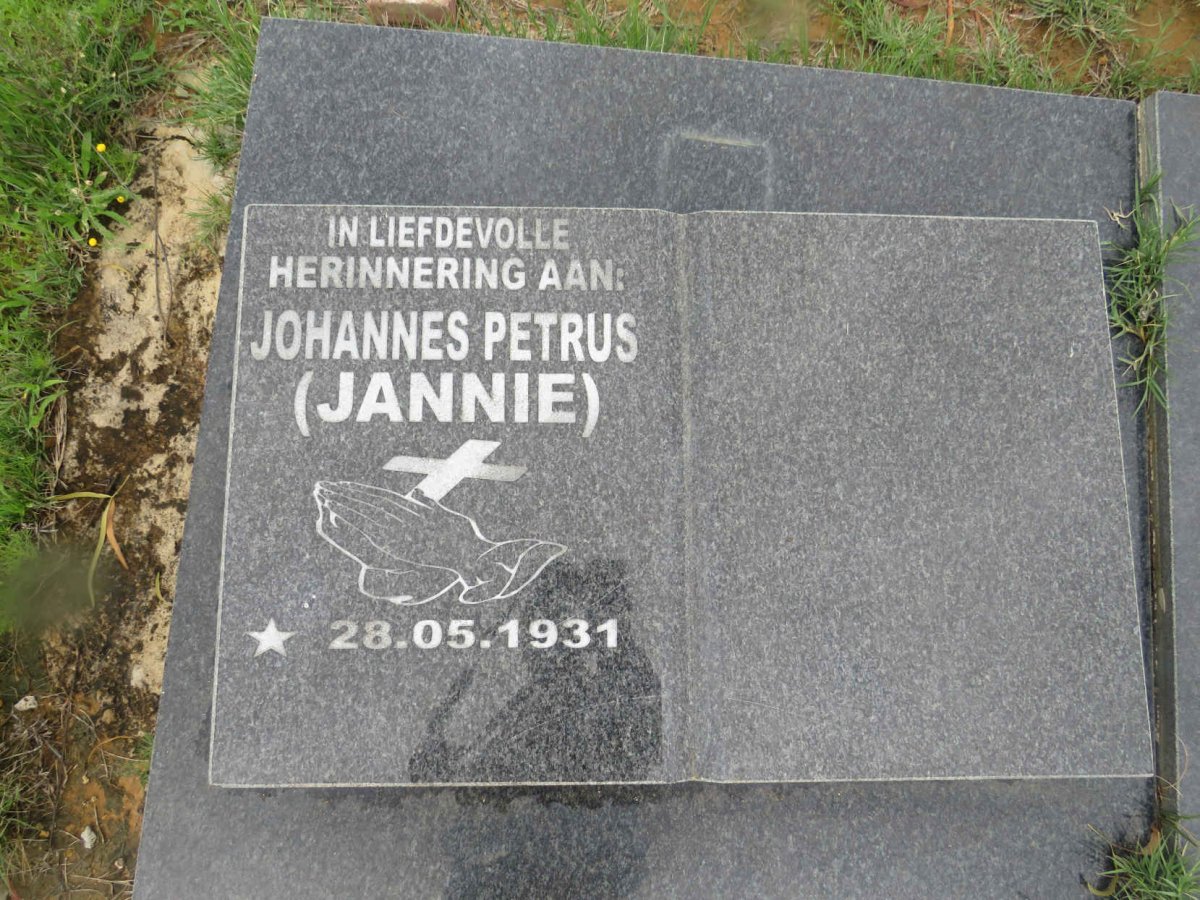 MAREE Johannes Petrus 1931-  &amp; Aletha Susanna 1937-2008