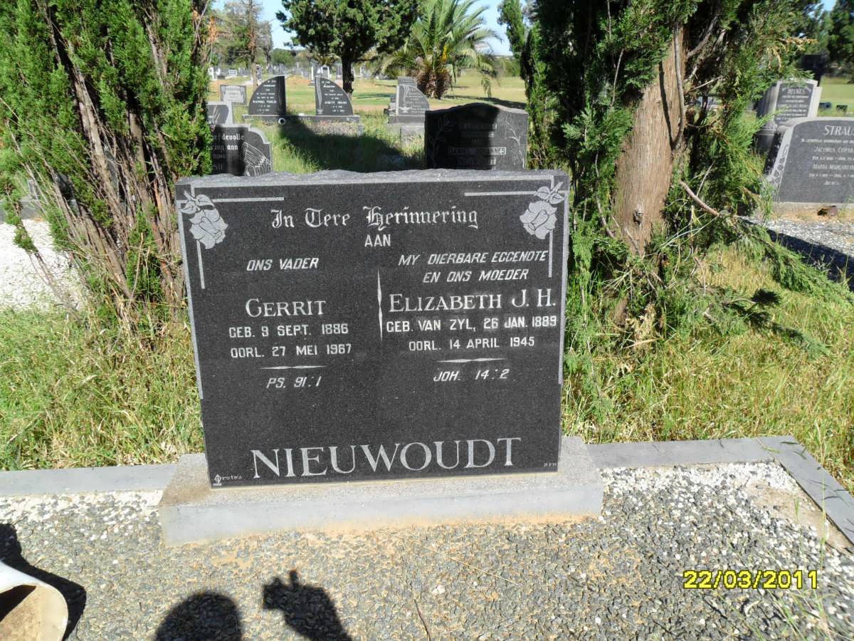NIEUWOUDT Gerrit 1886-1967 &amp; Elizabeth J.H. VAN ZYL 1889-1945
