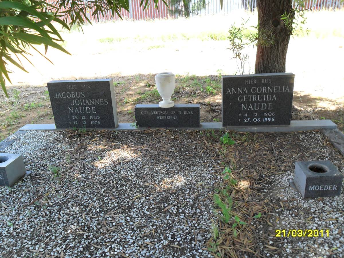 NAUDE Jacobus Johannes 1903-1976 &amp; Anna Cornelia Getruida 1906-1995