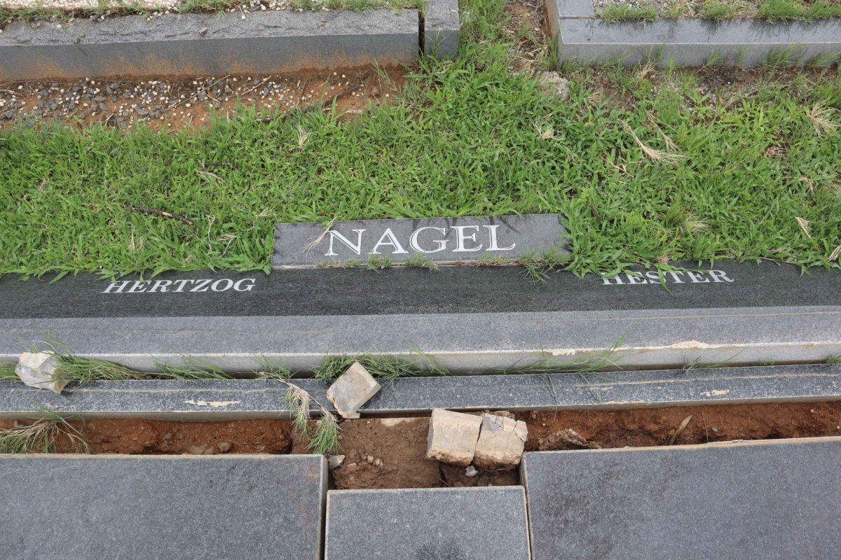 NAGEL Okkert Rudolph Hertzog 1918-2000 &amp; Hester Louisa NAGEL 1925-2007