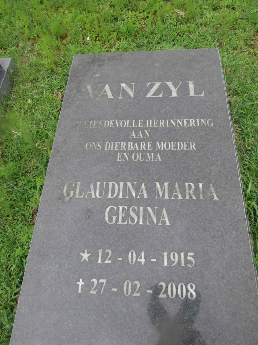 ZYL Glaudina Maria Gesina, van 1915-2008