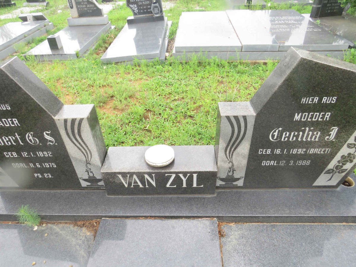 ZYL Albert G.S., van 1892-1975 &amp; Cecilia J. BREET 1892-1988