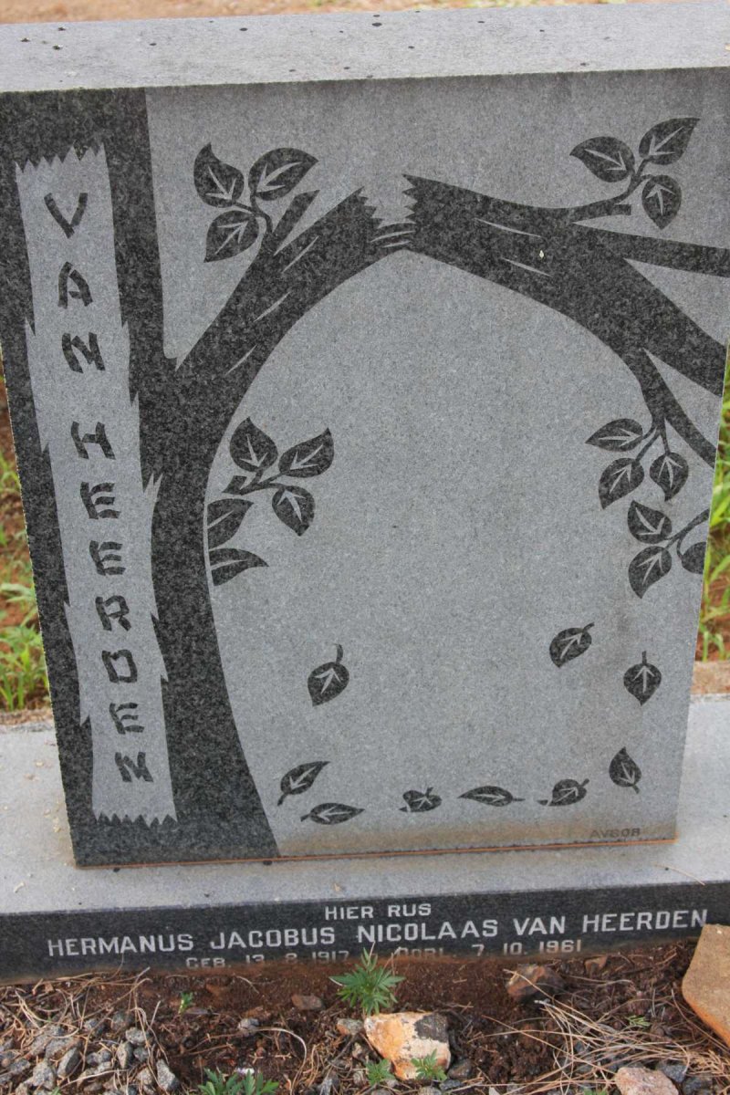 HEERDEN Hermanus Jacobus Nicolaas, van 1917-1961