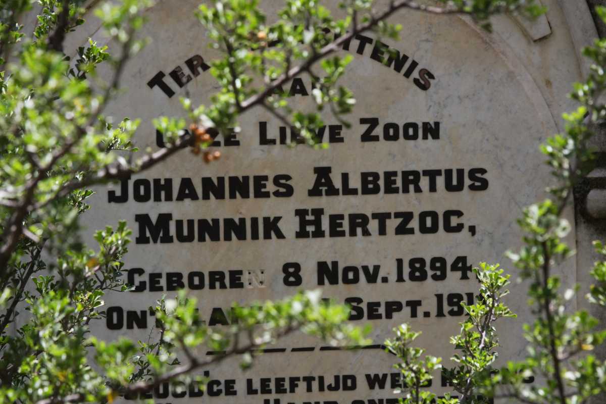 HERTZOG Johannes Albertus Munnik 1894-1918