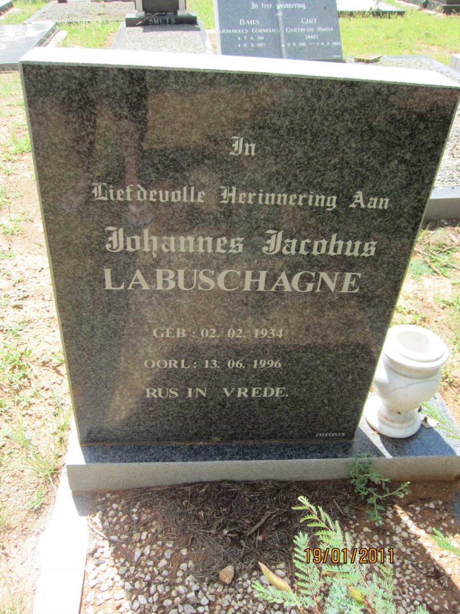 LABUSCHAGNE Johannes Jacobus 1934-1996