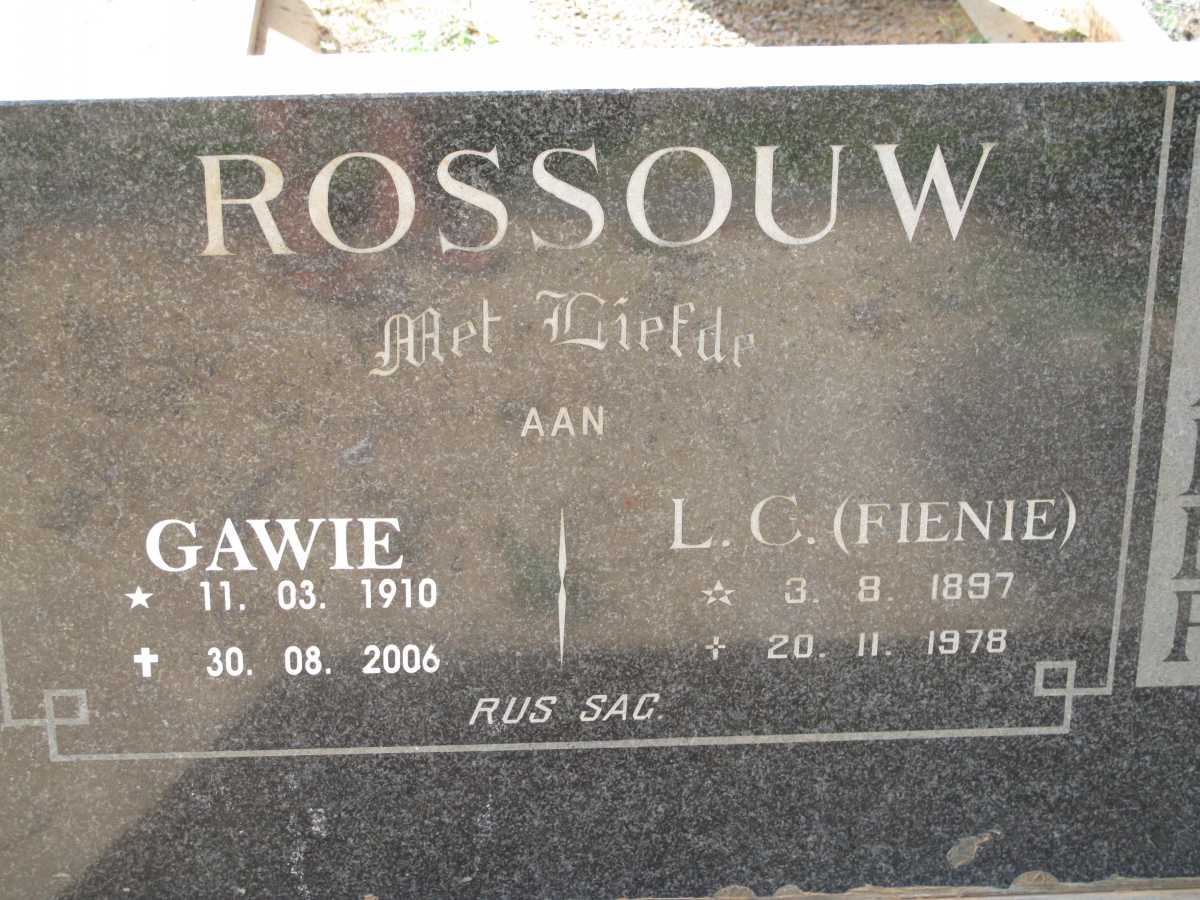 ROSSOUW Gawie 1910-2006 &amp; L.C. 1897-1978