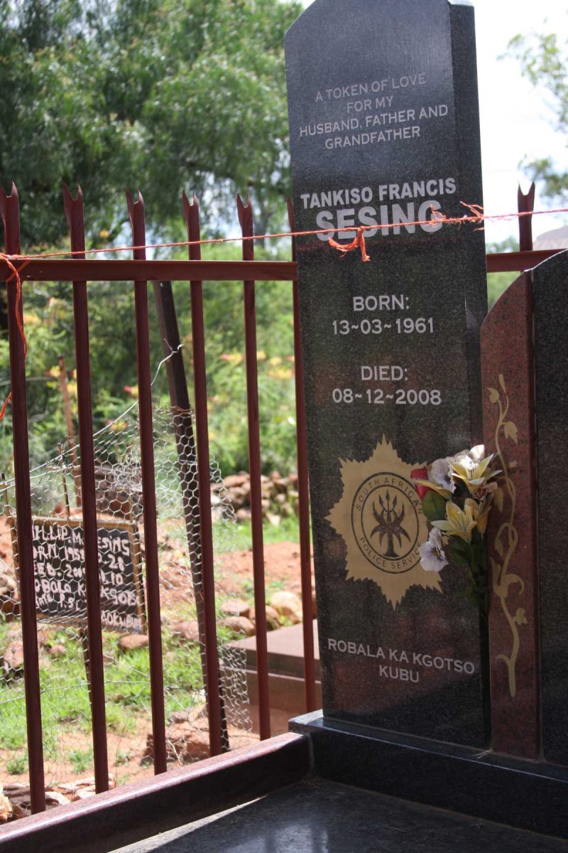 SESING Tankiso Francis 1961-2008