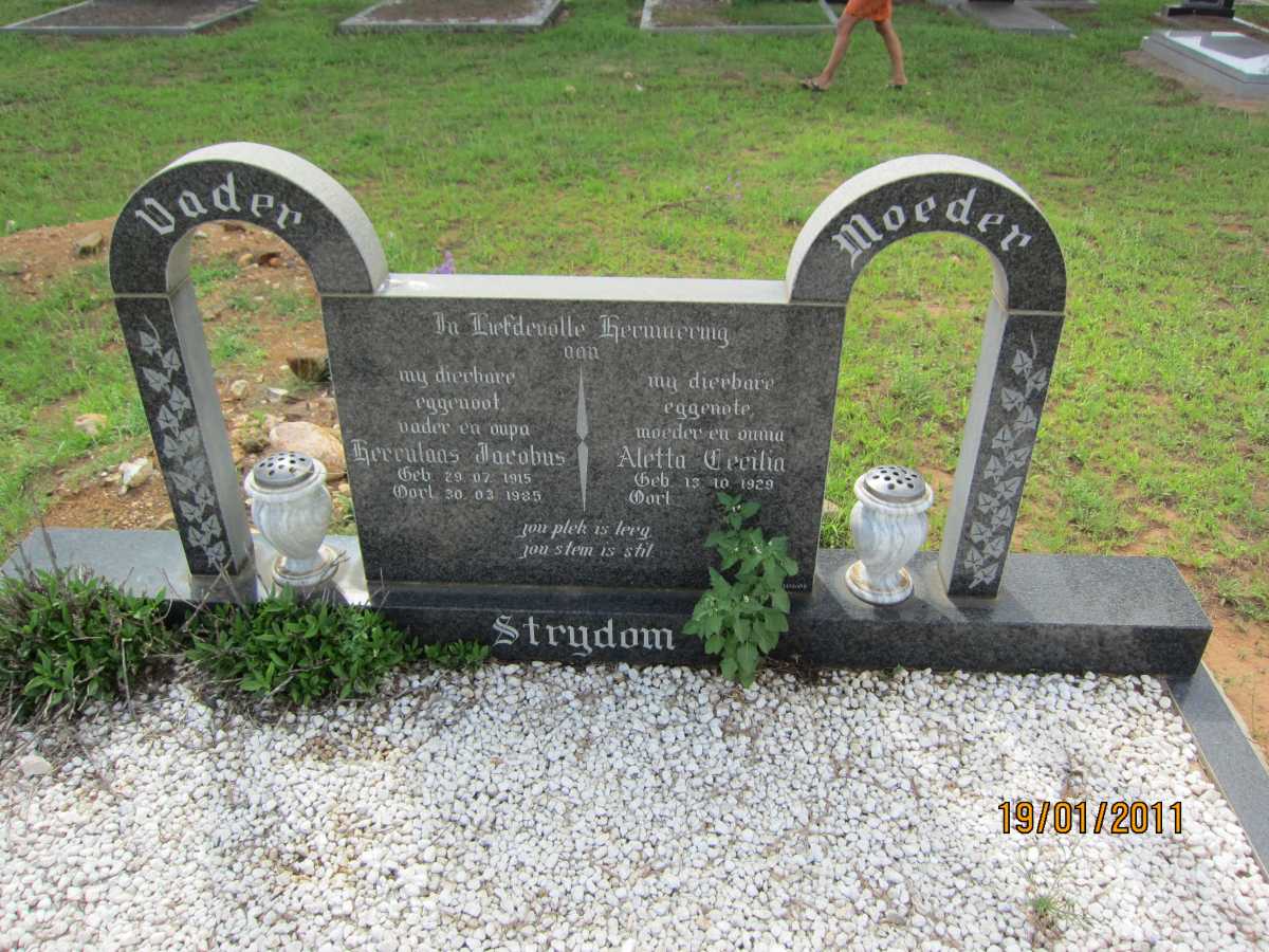 STRYDOM Herculaas Jacobus 1915-1985 &amp; Aletta Cecilia 1929-