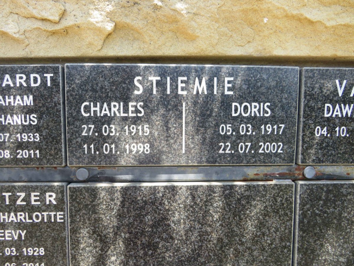 STIEMIE Charles 1915-1998 & Doris 1917-2002
