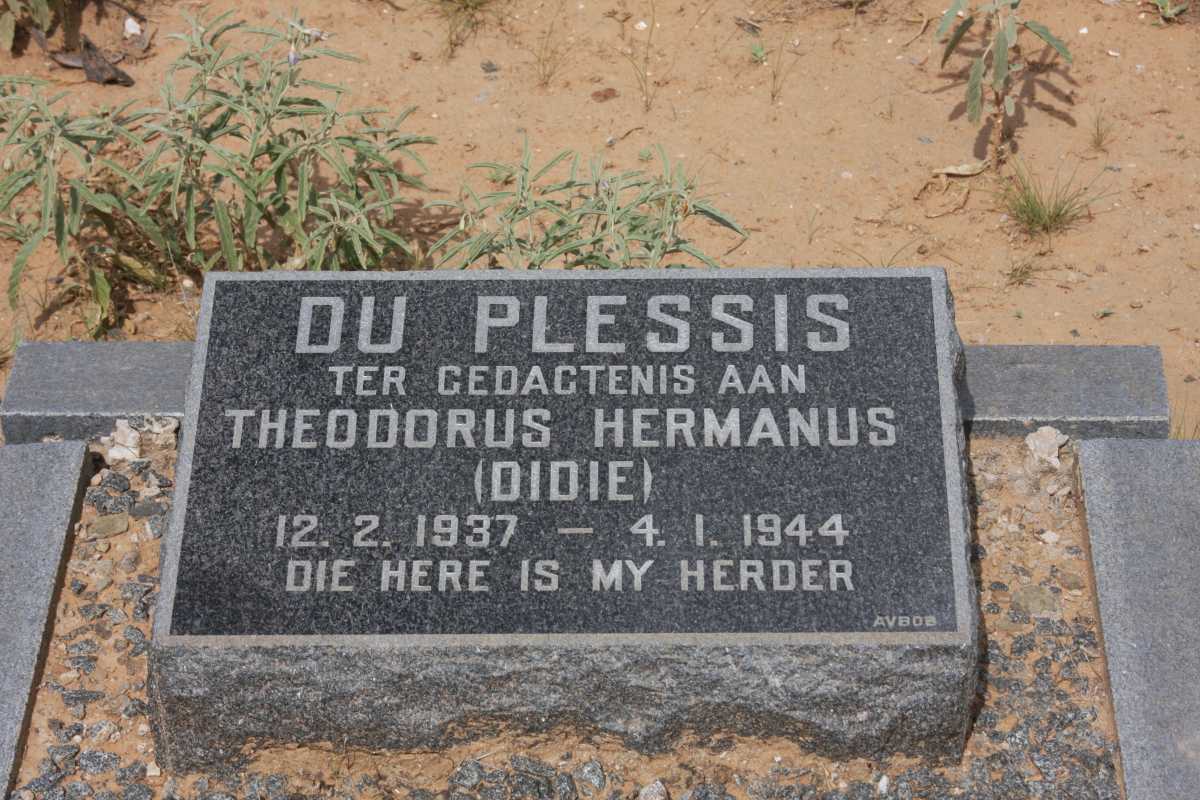 PLESSIS Theodorus Hermanus, du 1937-1944