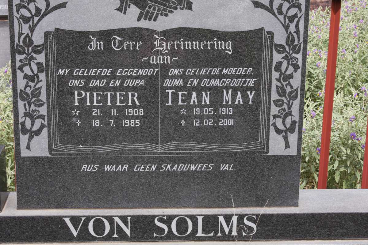 SOLMS Pieter, von 1908-1985 &amp; Jean May 1913-2001