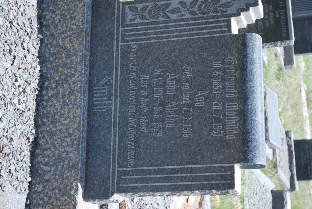 SMITH Gertruida Mathilda 1893-1951 :: SMITH Ann 1916-1916 :: SMITH Anna Aletha 1917-1928