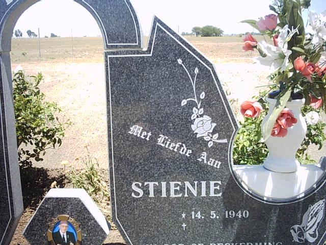 BRITS Stienie 1940-