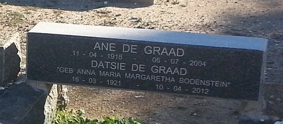 GRAAD Ane, de 1918-2004 &amp; Anna Maria Margaretha BODENSTEIN 1921-2012