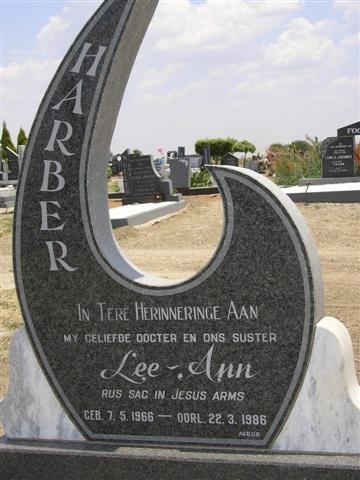 HARBER Lee-Ann 1966-1986