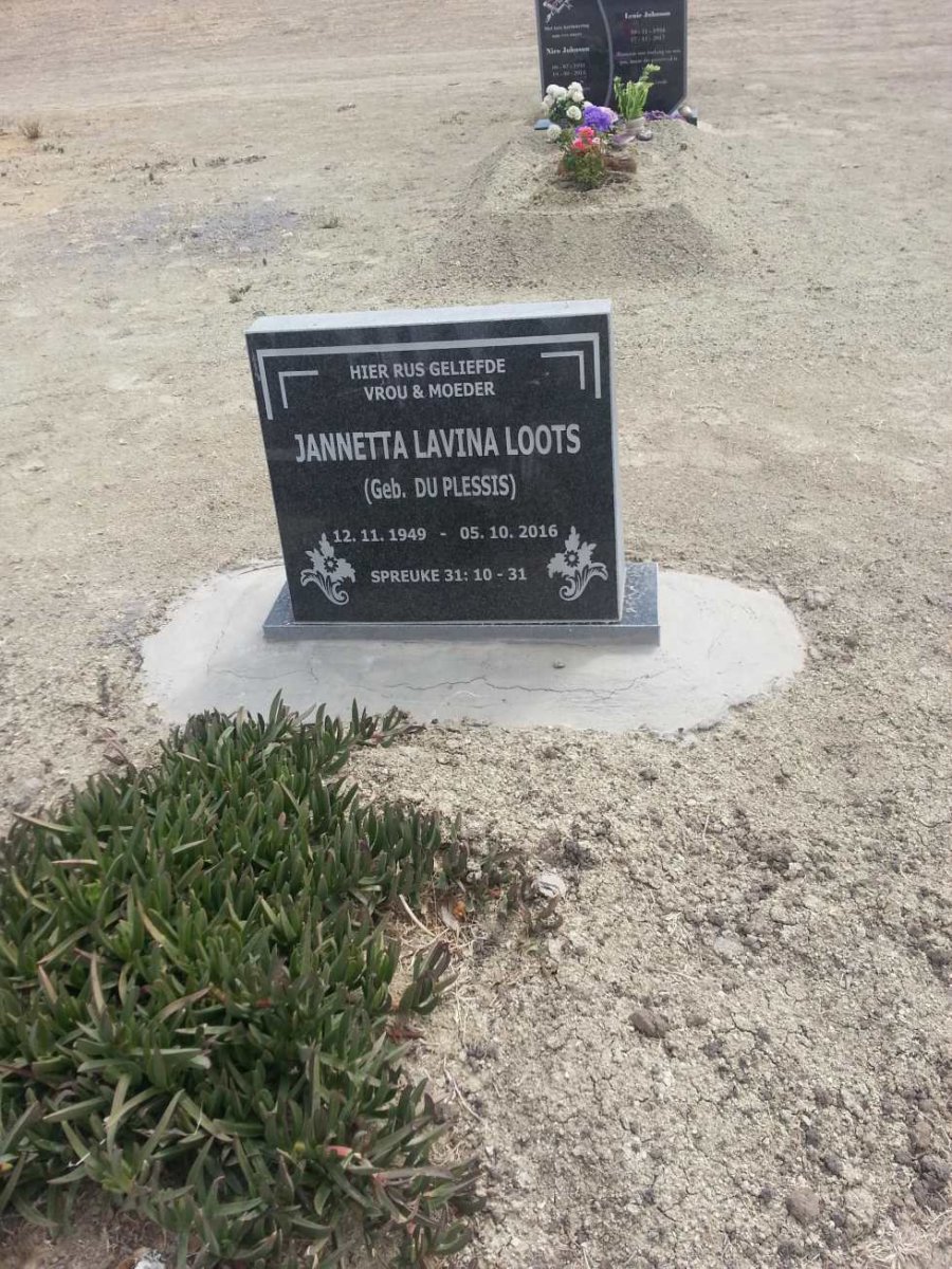 LOOTS Jannetta Lavina nee DU PLESSIS 1949-2016
