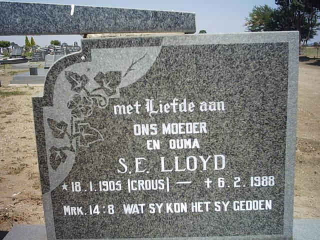 LLOYD S.E. nee CROUS 1905-1988