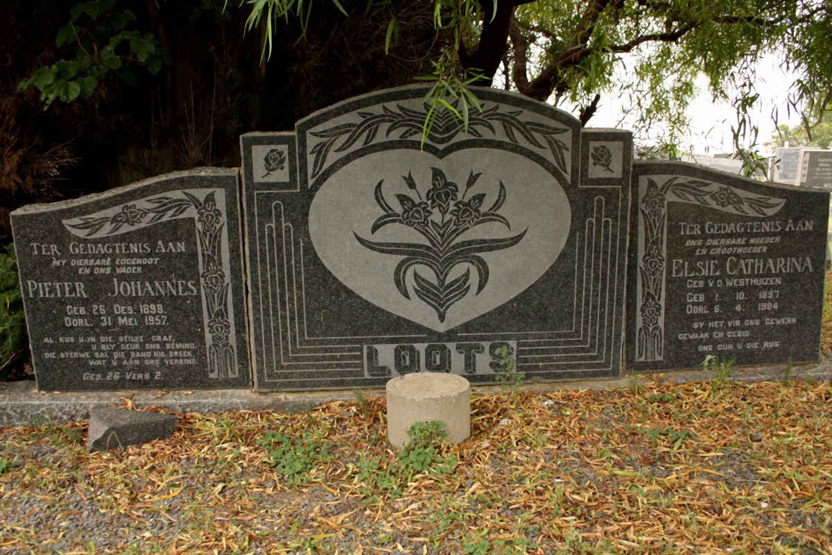 LOOTS Pieter Johannes 1898-1957 &amp; Elsie Catharina V.D. WESTHUIZEN 18?-1984