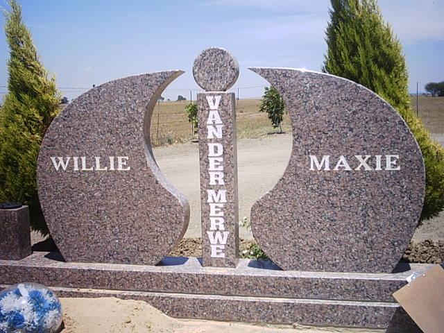 MERWE Willie, van der &amp; Maxie