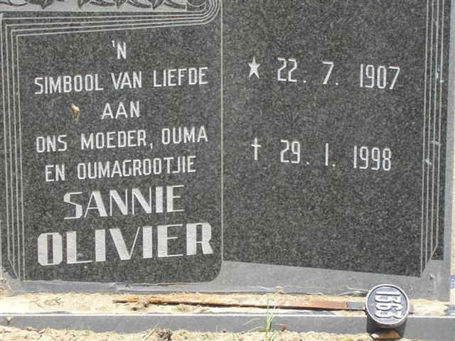OLIVIER Sannie 1907-1998