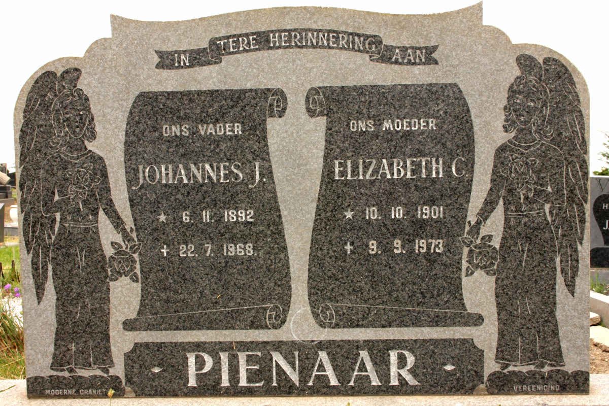 PIENAAR Johannes J. 1892-1968 &amp; Elizabeth C. 1901-1973