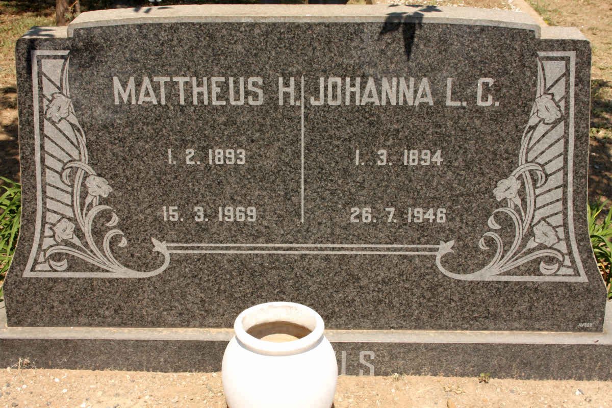 ?LS Mattheus H. 1893-1969 &amp; Johanna L.C. 1894-1946