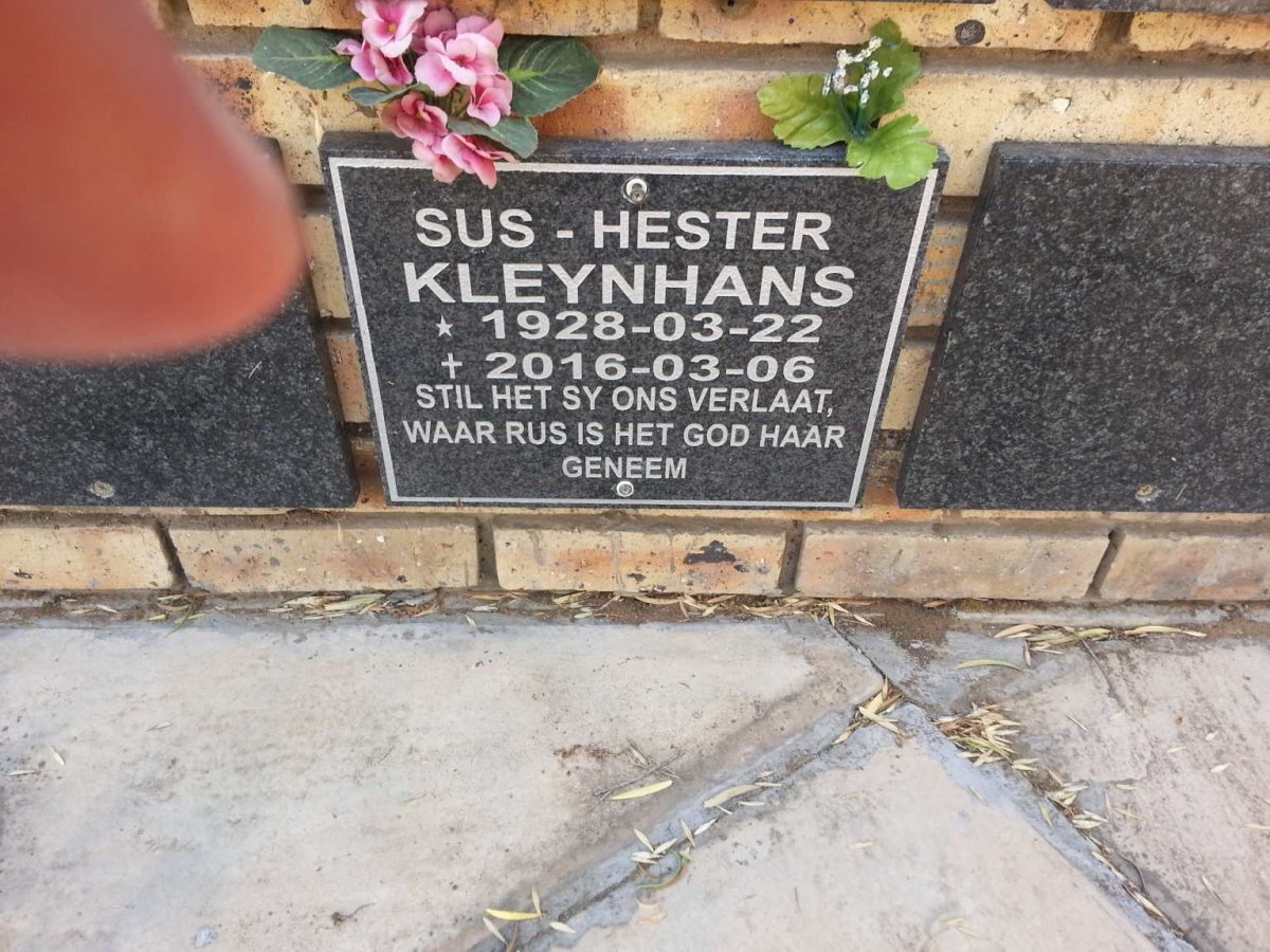 KLEYNHANS Hester 1928-2016