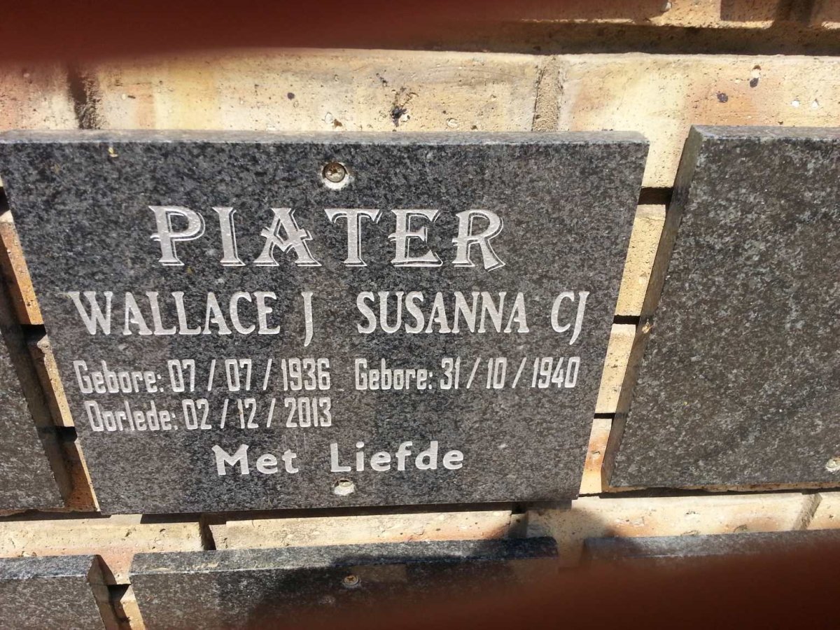 PIATER Wallace J. 1936-2013 &amp; Susanna C.J. 1940-