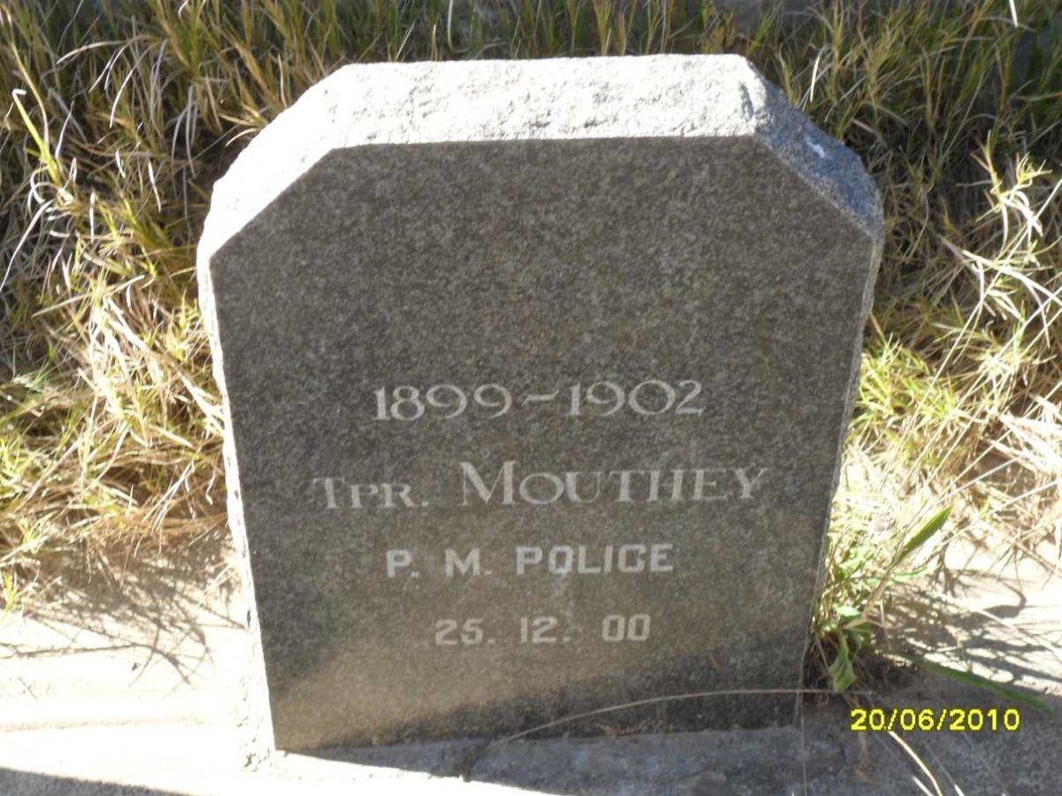 MOUTHEY -1900