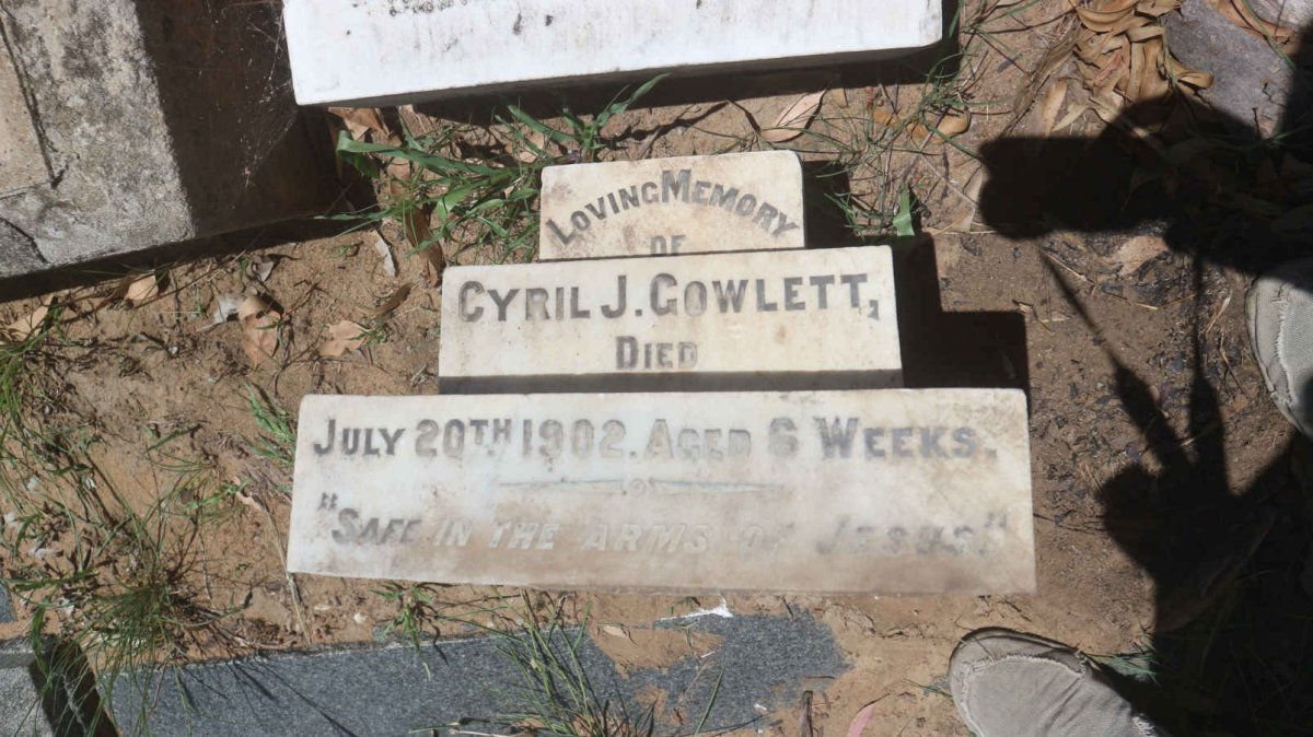 GOWLETT Cyril J. -1902