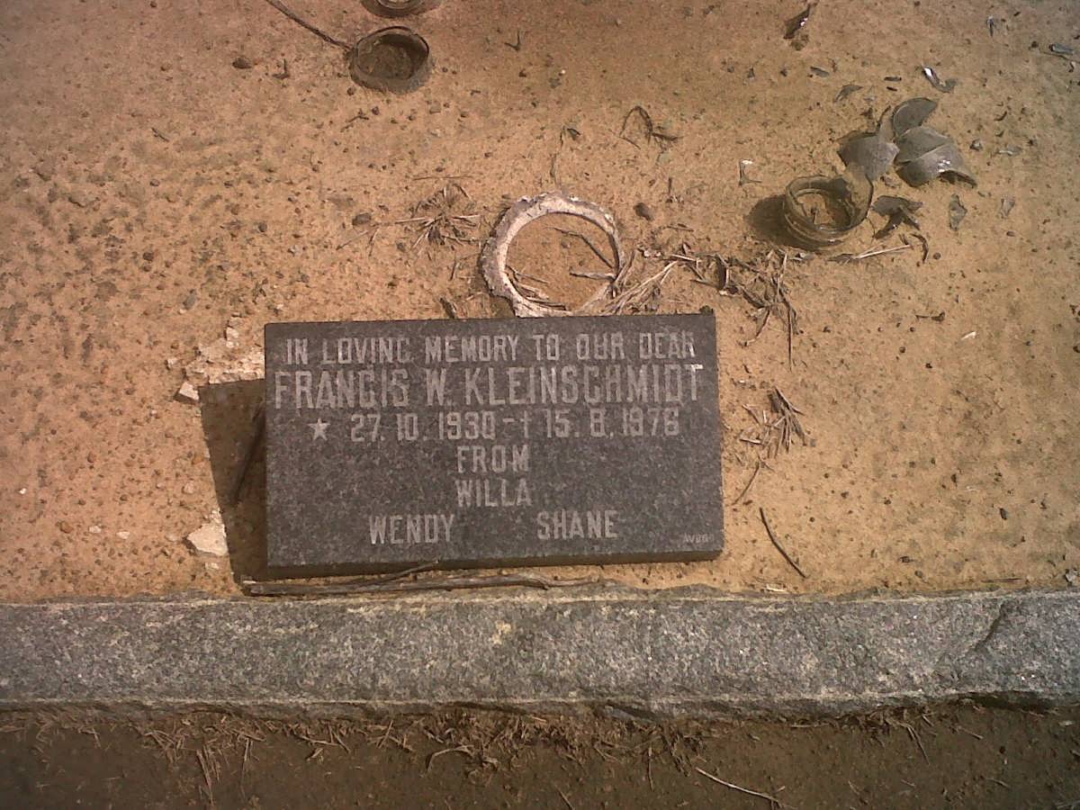 KLEINSCHMIDT Francis W. 1930-1976