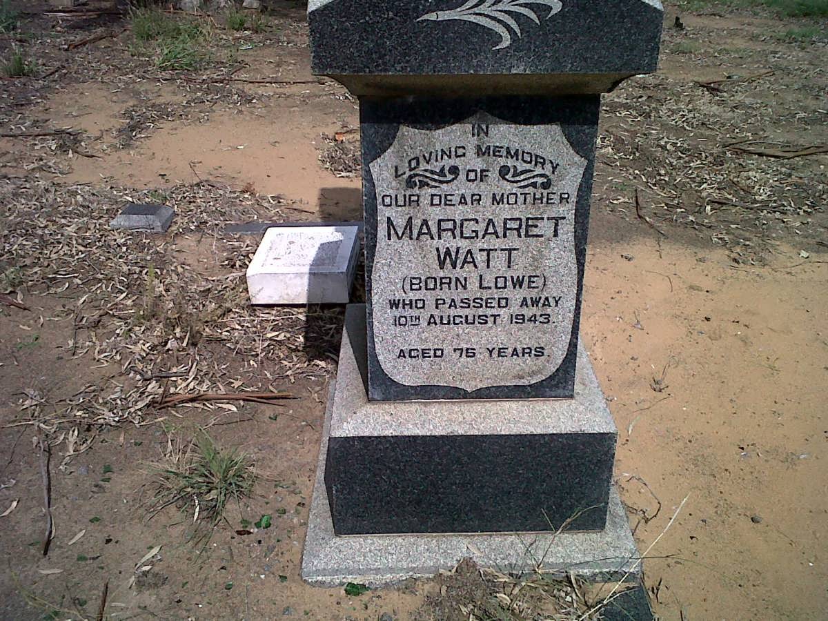 WATT Margaret nee LOWE -1943