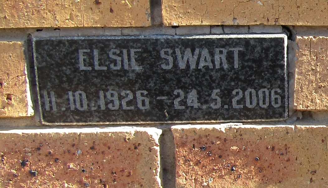 SWART Elsie 1926-2006