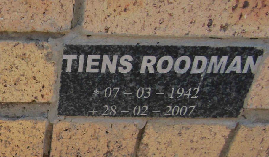 ROODMAN Tiens 1942-2007