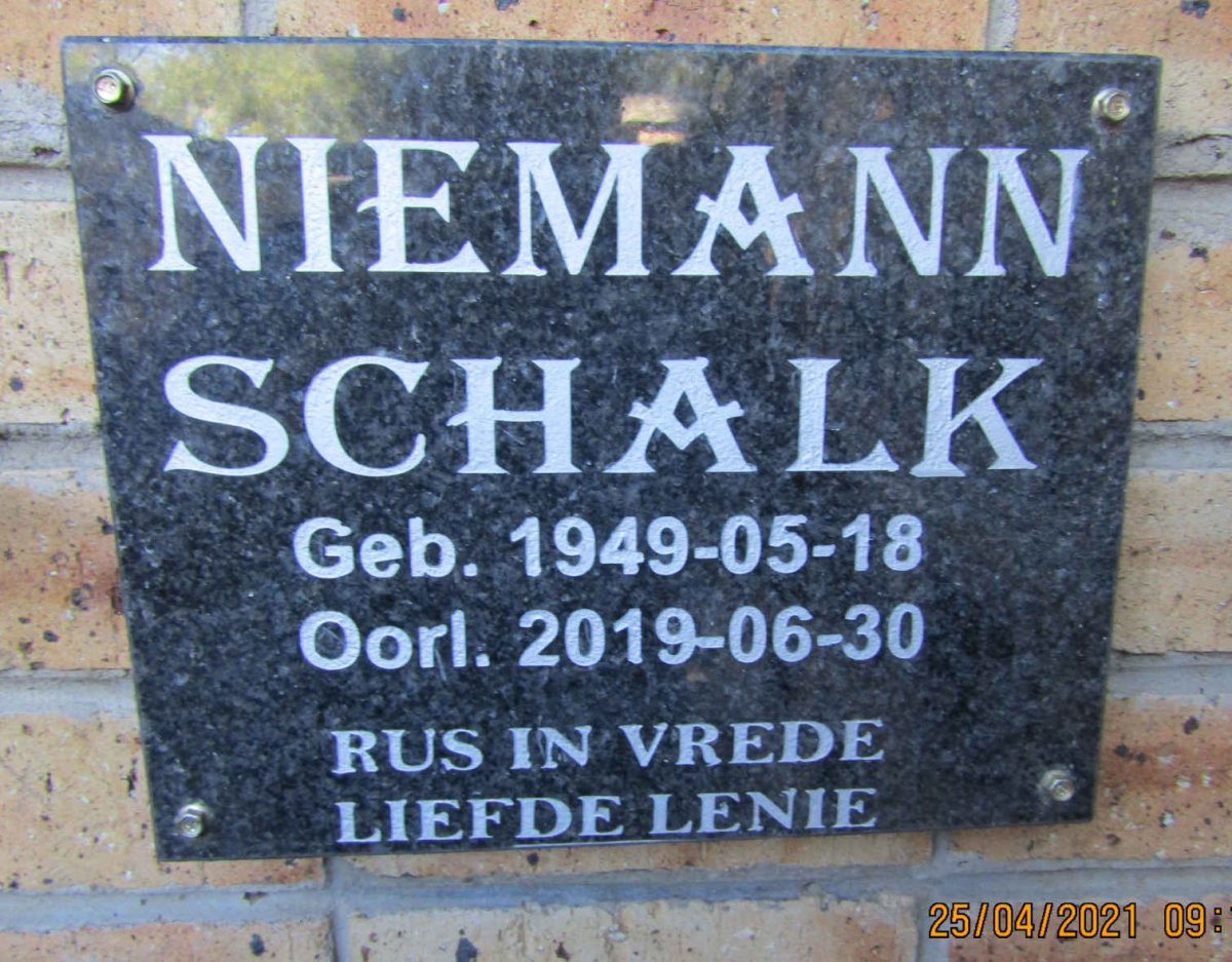 NIEMANN Schalk 1949-2019