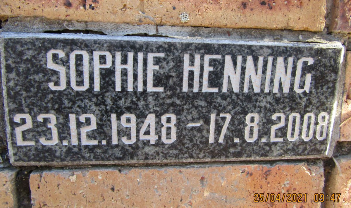 HENNING Sophie 1948-2008