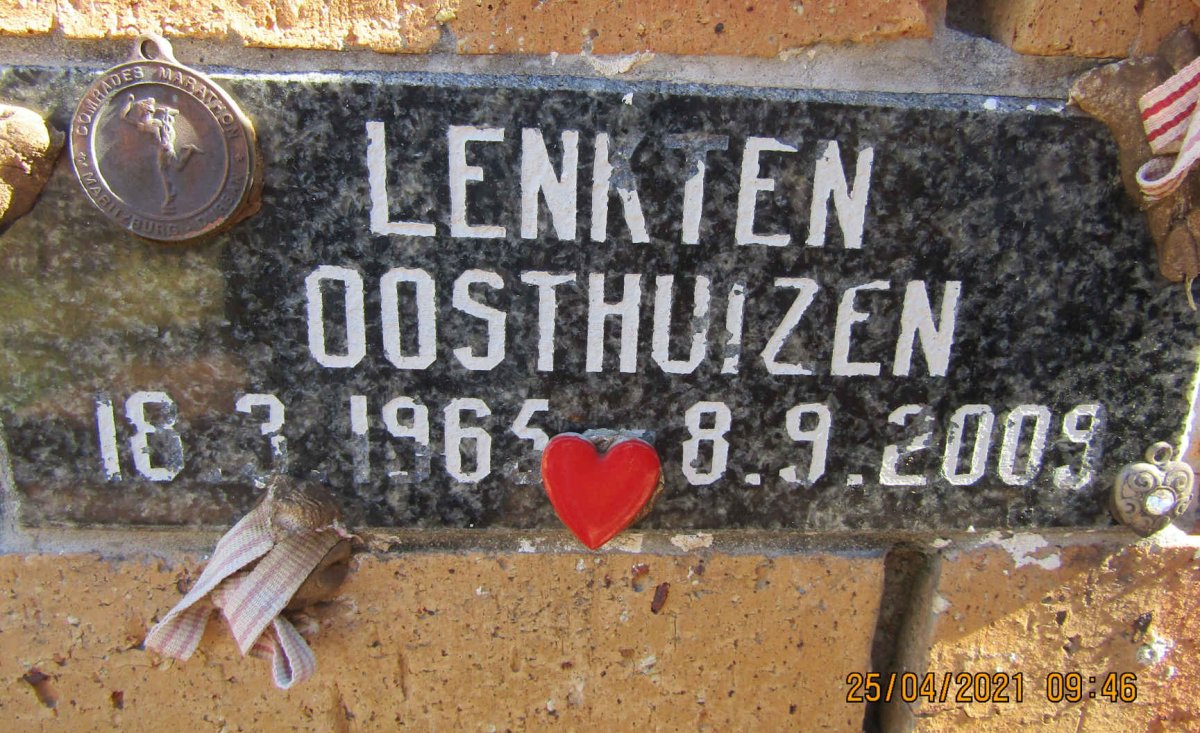 OOSTHUIZEN Lenkten 1965-2009